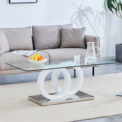 Table basse avec plateau en verre pour le salon