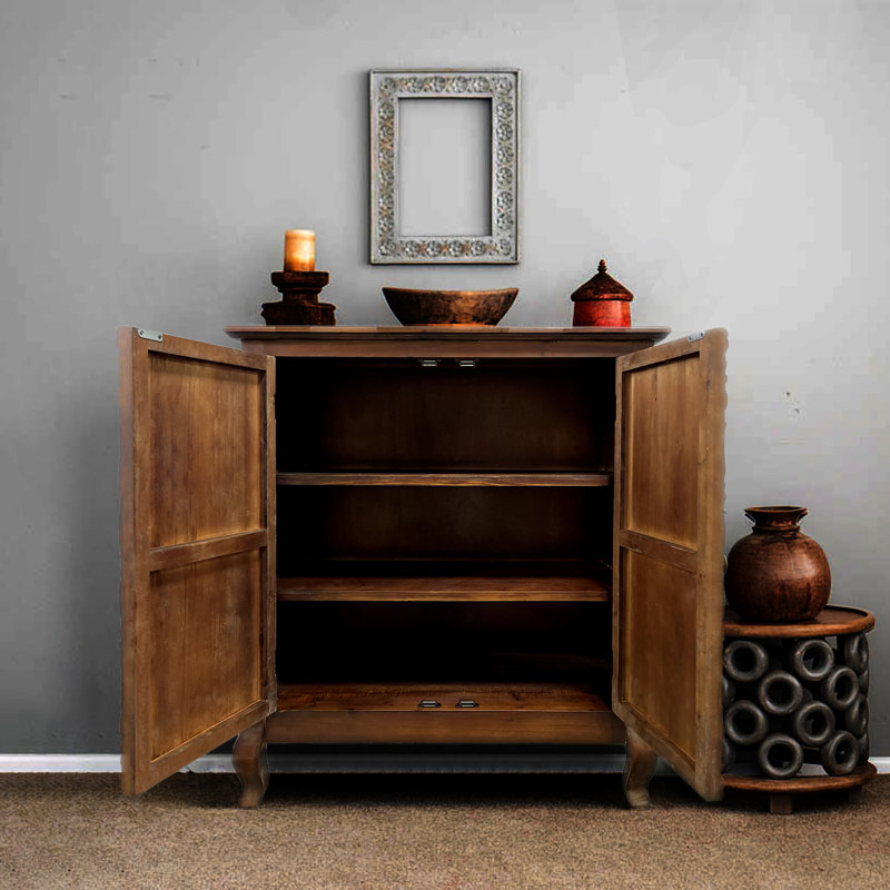 Abdur-Rafeh 31.49'' Sideboard, Walnut