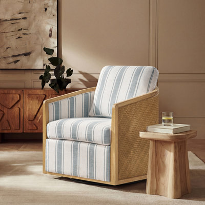 Chaise pivotante en rotin moderne entièrement assemblée avec l 30,25 po Coray