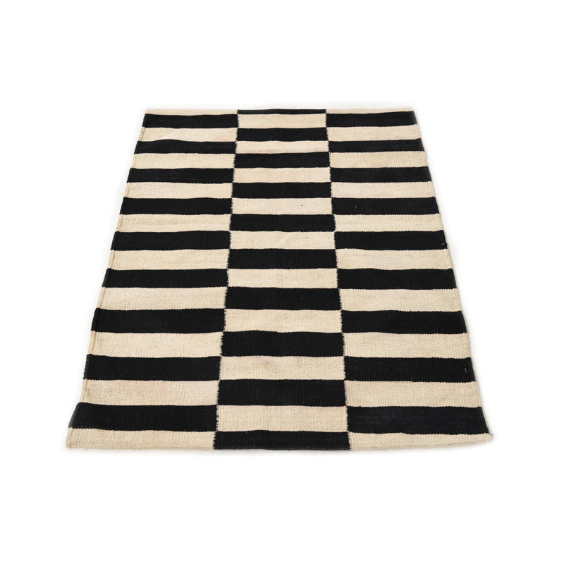 Tapis noir et blanc Noor