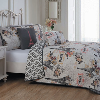 Cherie Traditional Polyester Floral Quilt