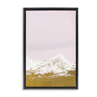 Snowy Mountain sur cadre flottant rose, design par Gemma Bardot
