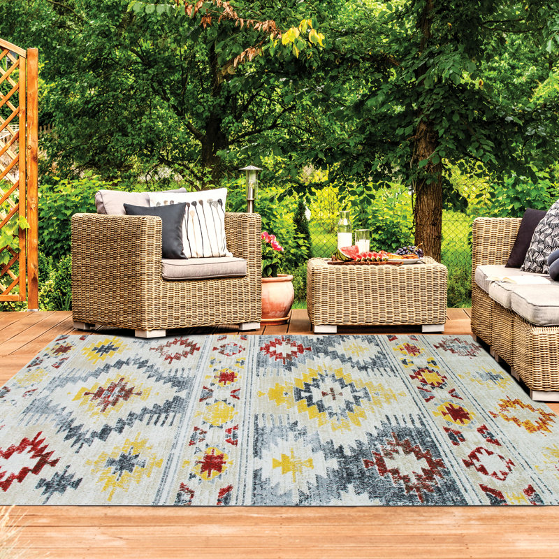 Hisako 160 cm x 230 cm Ikat Hand Woven Indoor / Outdoor Washable Area Rug