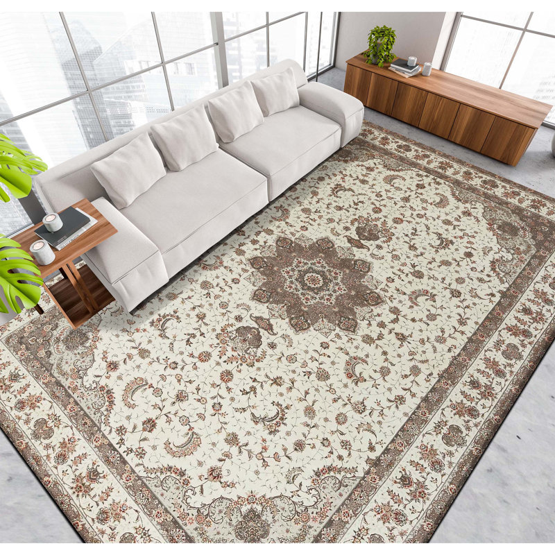 Elegance Oriental Area Rug in Brown/Ivory