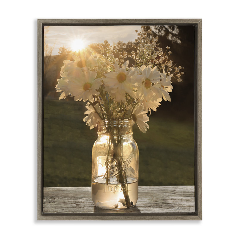Marguerites chaudes dans un pot, H 21 po x l 17 po, Cadre flottant orme Montalcino
