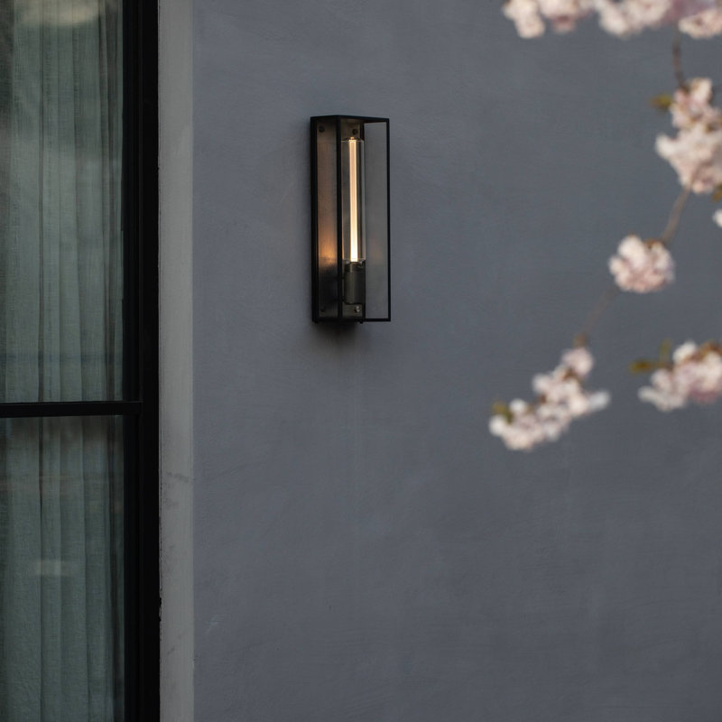 Outdoor Sconce, Black/Gun Metal