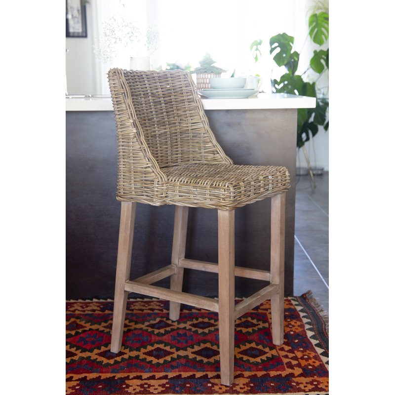 Tabouret de cuisine en rotin