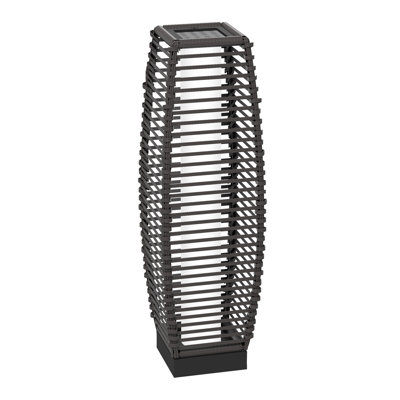 Outsunny Solar Floor Lamp, Outdoor Rattan Garden Lantern Pathway Light & Decorative Driveway Lighting with Auto On/Off LED Lights for Porch, Yard, Lawn, Courtyard, Deck, Sand