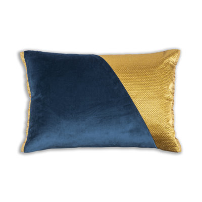 Coussin en velours asymétrique