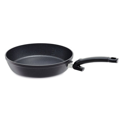 Adamant Comfort frying pan