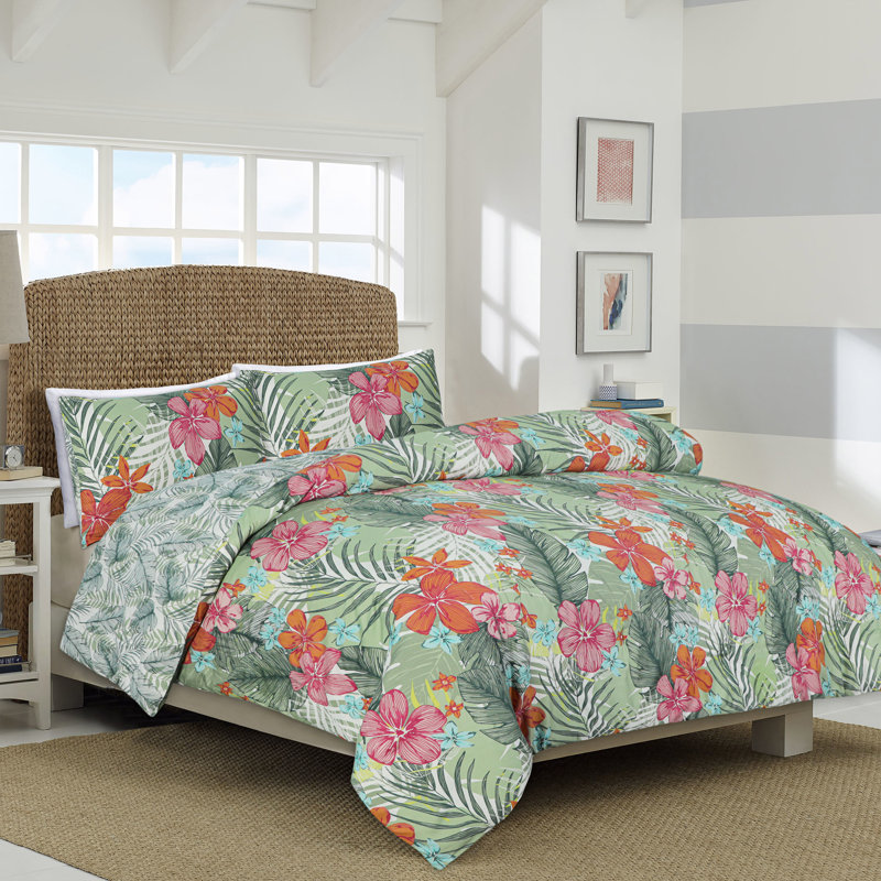 3-Piece Microfiber/Polyester Comforter Set, Green/Red, Queen