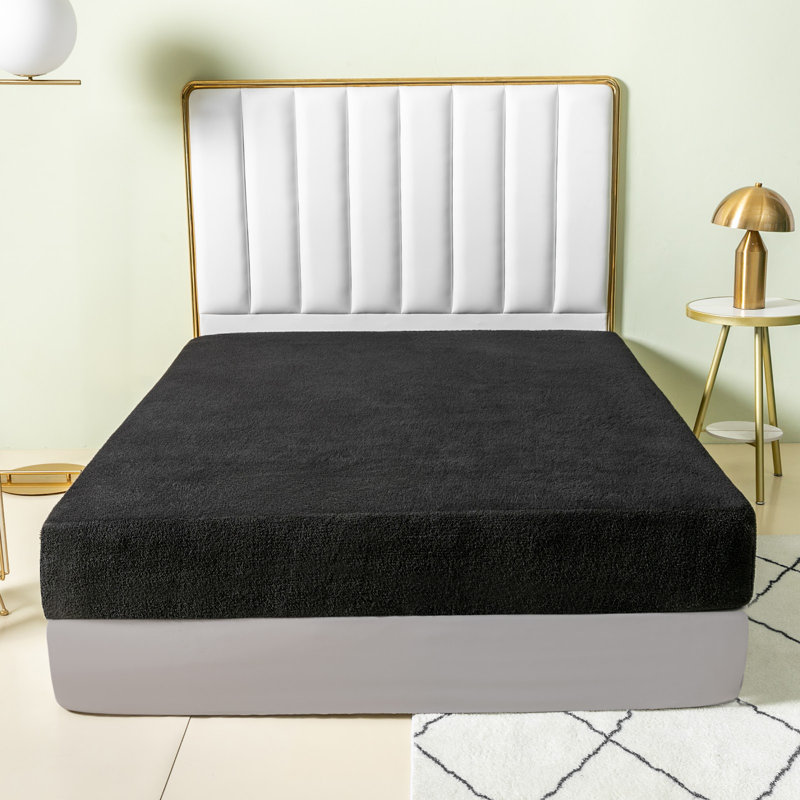 Teddy Fleece Fitted Sheet, Black, Single (3')