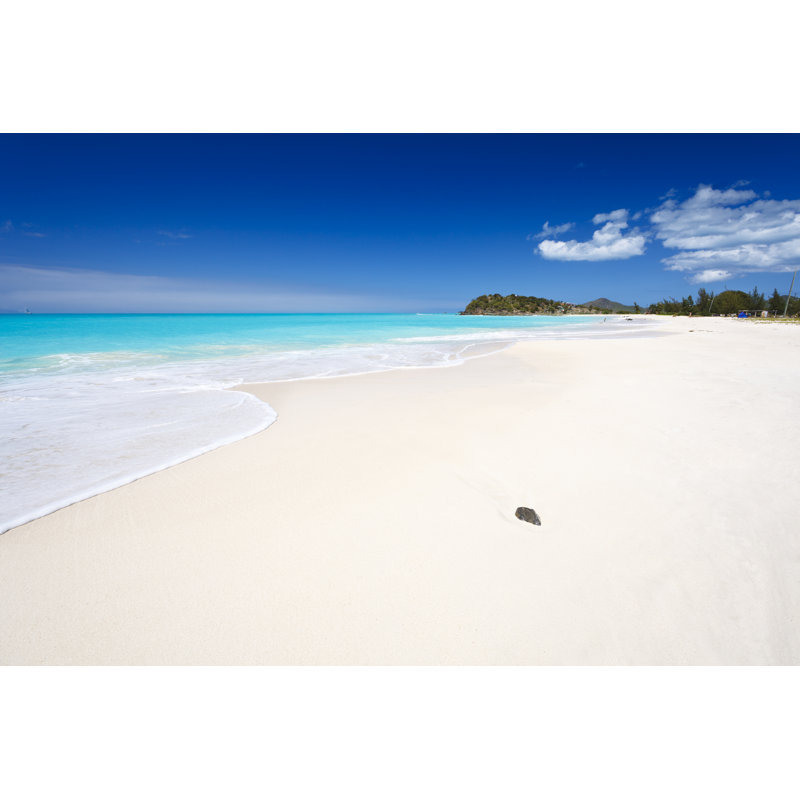 «Clean Caribbean Beach» par Michaelutech, H 12 po x l 18 po