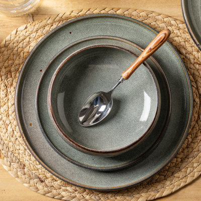  Circle 12 Piece Stoneware Dinnerware Set, Service for 4
