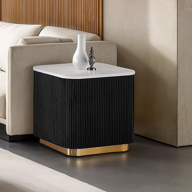 Table de bout carrée de style contemporain 1 pièce