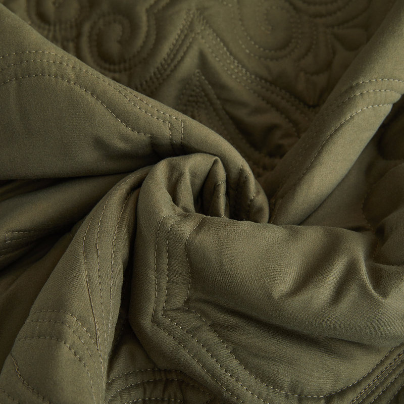 Classic Solid Floral Oversized King Quilt Set Bedding Set California King Bedspread with Shams(Olive Green 128"x120")