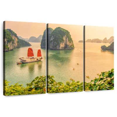 Sebbie Seascape Ha Long Bay