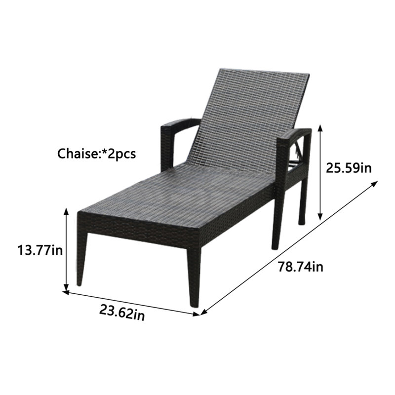 Chaises longues en rotin pour l'extérieur