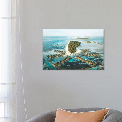 «Maldives Island Awater Overwater Bunquets» par James Vodicka - photographie sur toile tendue