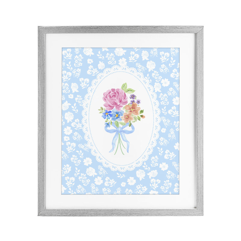 «Blue Feminine Bouquet», reproduction sous verre, conception de Corinne Haig, H 21 po x l 17 po, Cadre de ferme gris