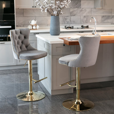 Tabourets de bar rembourrés modernes avec dossier capitonné confortable