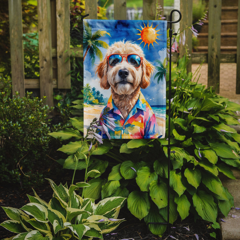 Bouvier bernois avec drapeau de jardin, Goldendoodle