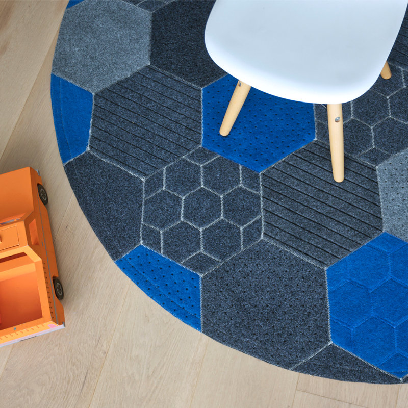 Hex Geometric Area Rug in Blue, Round 8'2"