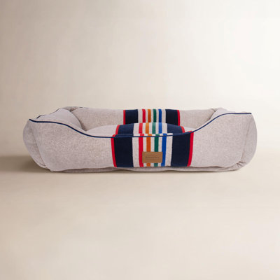 Pendleton Grand Canyon Kuddler Dog Bed