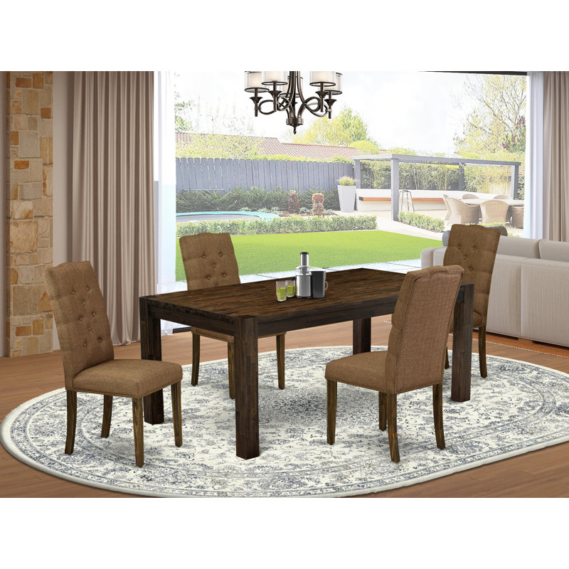 L'ensemble de table de salle à manger 5 pièces pour 4 personnes comprend une table de salle à manger rectangulaire en bois rustique et 4 chaises rembourrées en tissu brun, jacobin vieilli