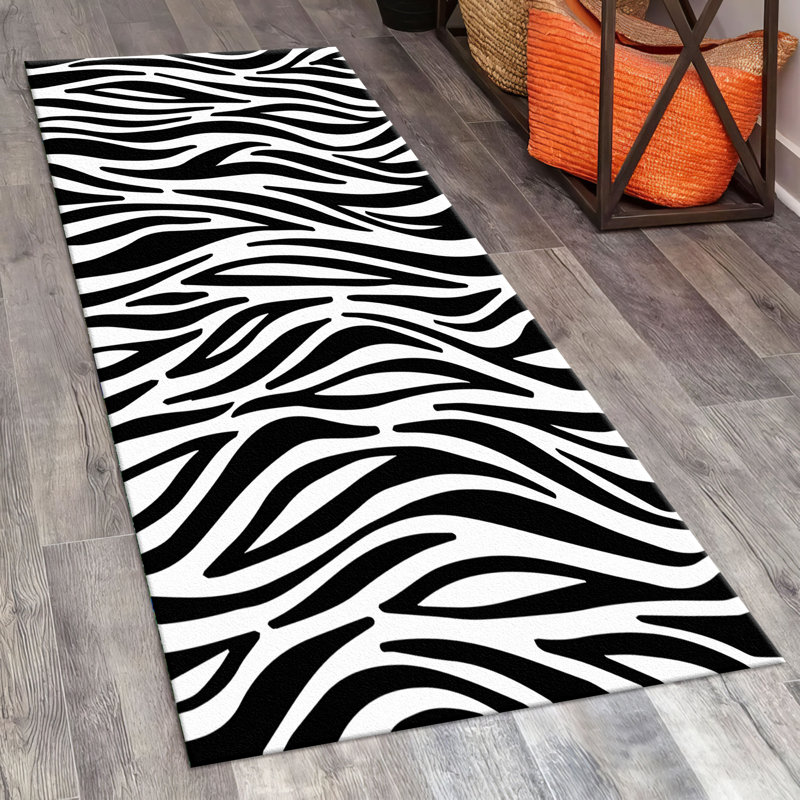Exquisite Floral Printed Rug with Soft Pile for Enhancing Aesthetic Appeal in Living Space or Bedroom, Runner 3'3" x 9'2"