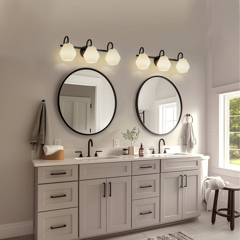 Luminaire de salle de bain moderne 3 lumières Carrette Sleek Modern
