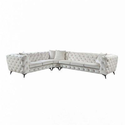 Sectional Sofa W/4 Pillows