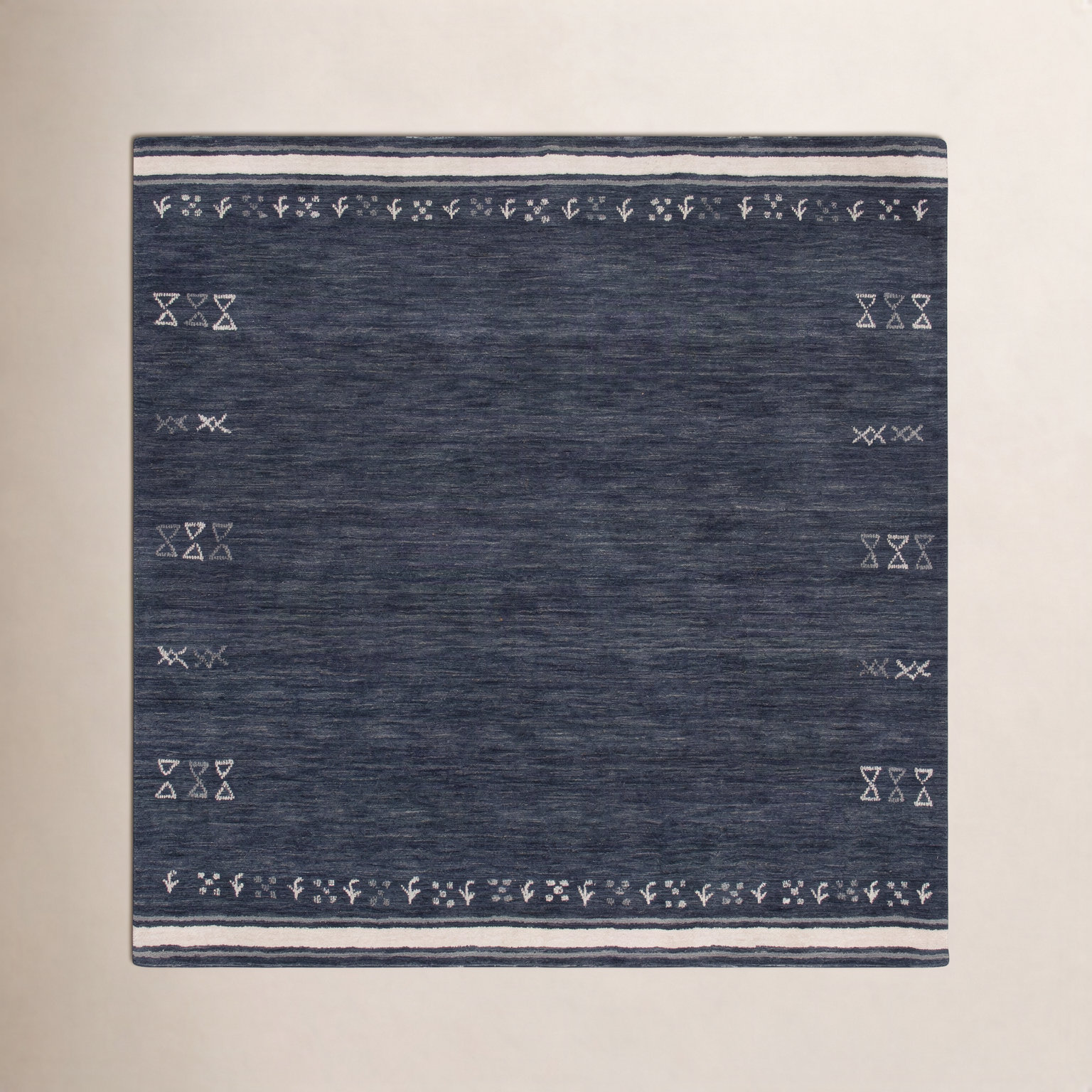 Santiago Charcoal Handmade Wool Geometric Rug, Square 8'
