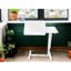 Table de chevet mobile blanche à hauteur ajustable avec roulettes