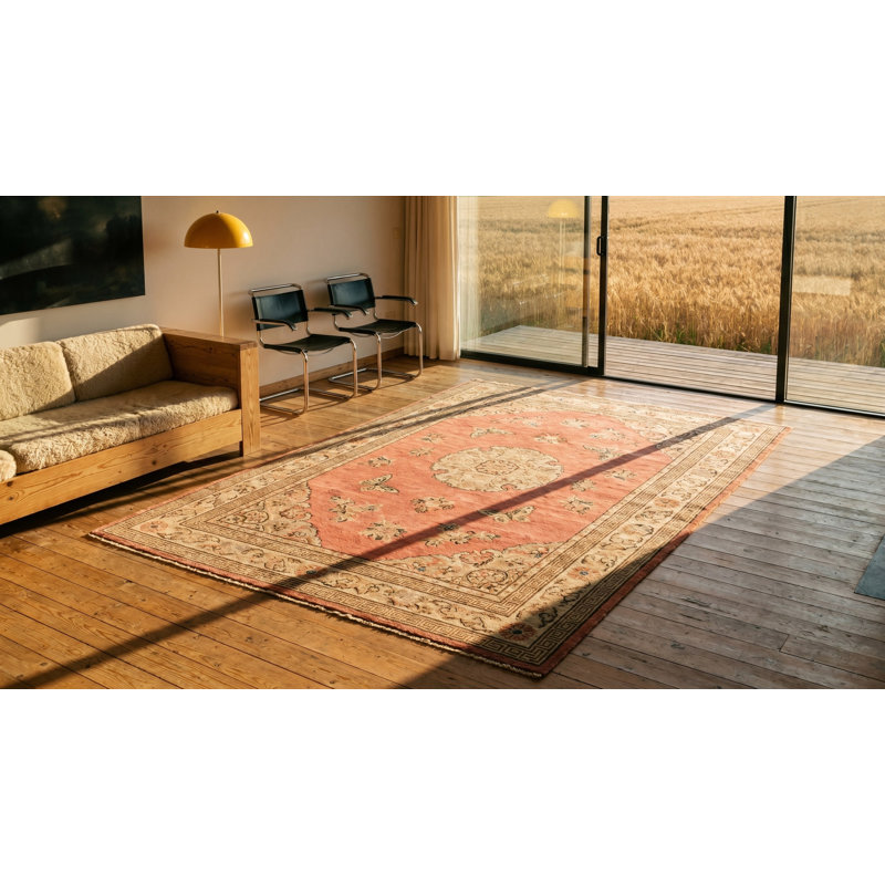 Tapis antique en laine de grande taille East Turkestan Khotan