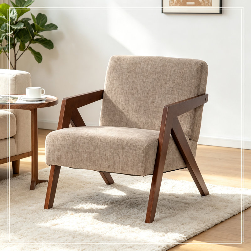 Fauteuil Nickelson recouvert de lin avec cadre en bois, Light Coffee