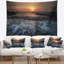 Tapisserie plage bord de mer foncé avec vagues déferlantes-28508879
