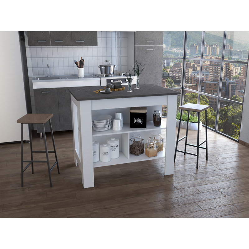 Îlot de cuisine avec table de préparation spacieuse, 3 tablettes de rangement ouvertes, 4 pieds robustes et poste de travail de préparation au repas pour une table d'îlot de cuisine moderne, fonctionnelle et organisée