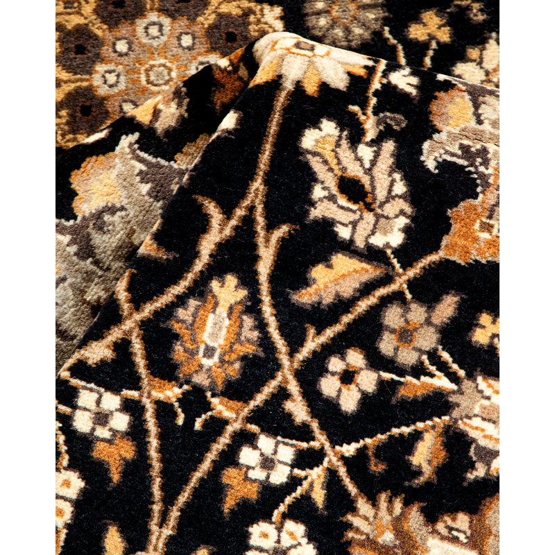 Tapis unique en laine noir / ivoire / beige 3 pi 1 po x 10 pi 5 po Mogul