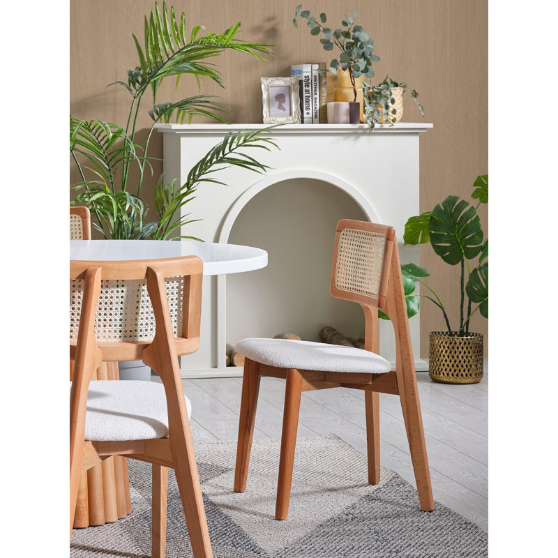 Ferro 6 - Person Dining Set