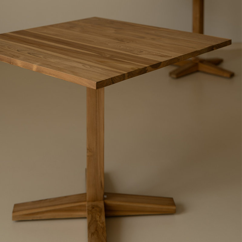Table de salle à manger Burlywood, H 29,53 po x L 31,5 po x l 31,5 po