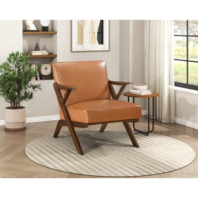 Chaise d'appoint en similicuir brun avec structure en bois d'hévéa massif pour un cachet de salon élégant