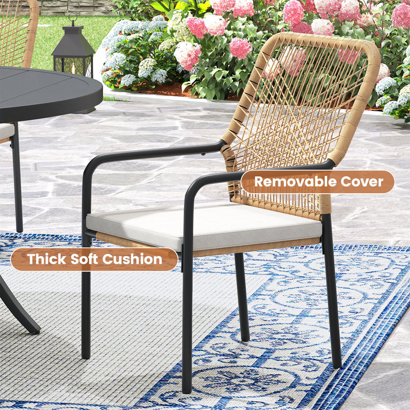 Chaises de patio rembourrées en rotin tissé