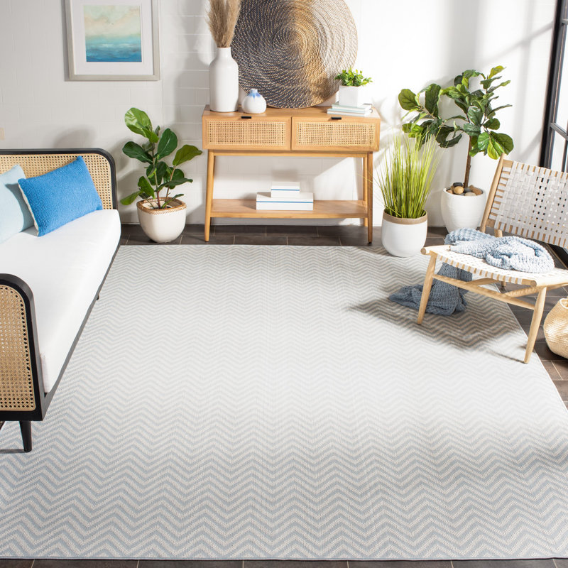 Martha Stewart Indoor Outdoor Performance Machine Washable Chevron Indoor/Outdoor Area Rug, Rectangle 4'5" x 6'5"