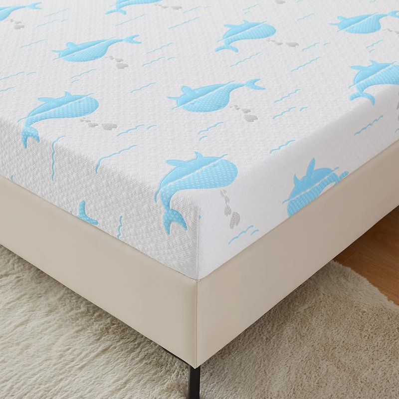 Matelas en mousse viscoélastique gélifiée mi-ferme Highland Dunes, Grand lit, 6"