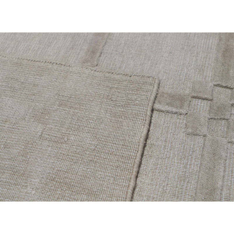 Wool Geometric Area Rug in Beige, Rectangle 4'2" x 6'2"