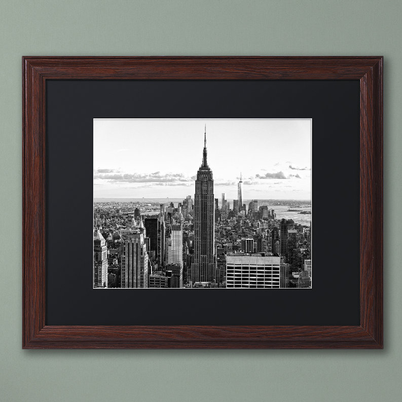 « new york cityscape », reproduction de photo encadrée, H 11 po x l 14 po x P 0,5 po, Cadre argenté, Noir