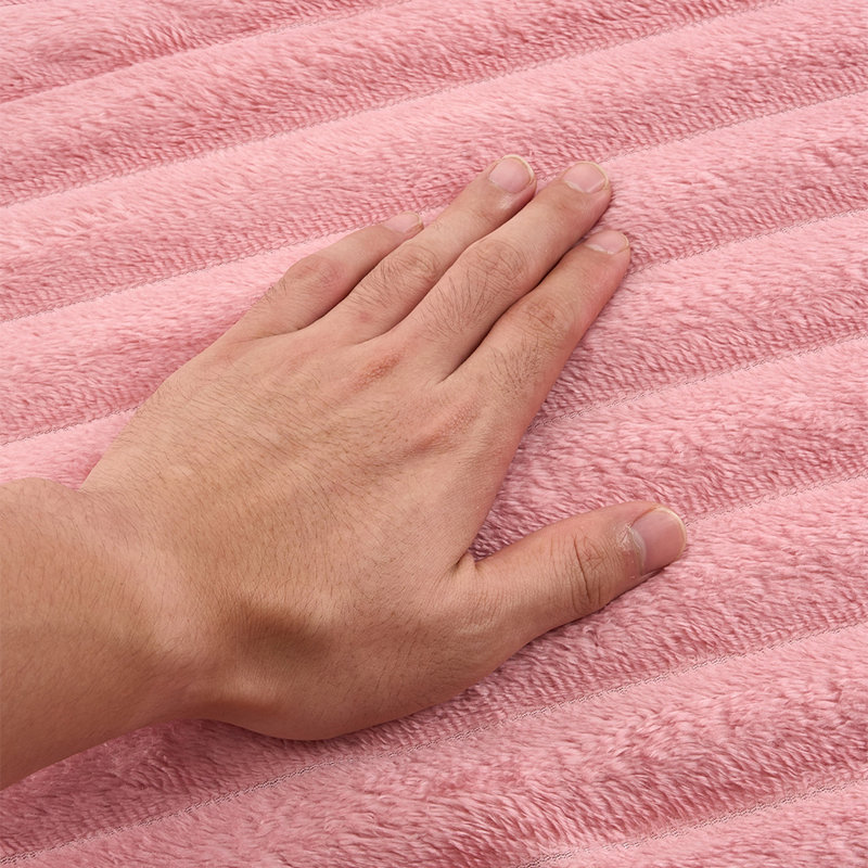 Striped Machine Tufted Blanket, 150cm x 100cm, Striped, Pink