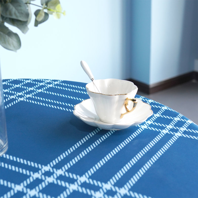 Yadira Tablecloth