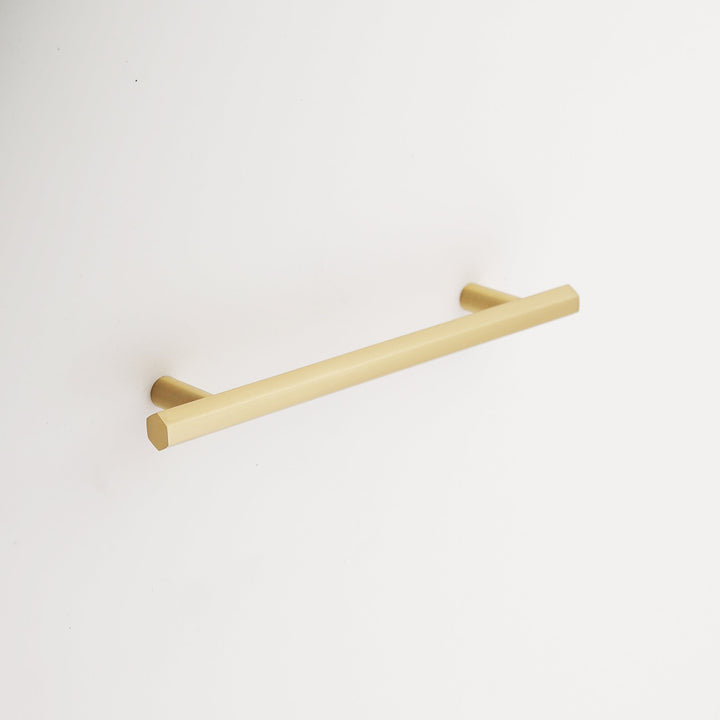 Madelyn Carter Abigail Solid Brass Drawer Pull, 6", Satin Brass